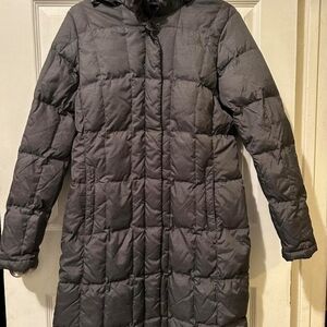 The North Face 550 Women's Dark Gray Long Puffer Coat